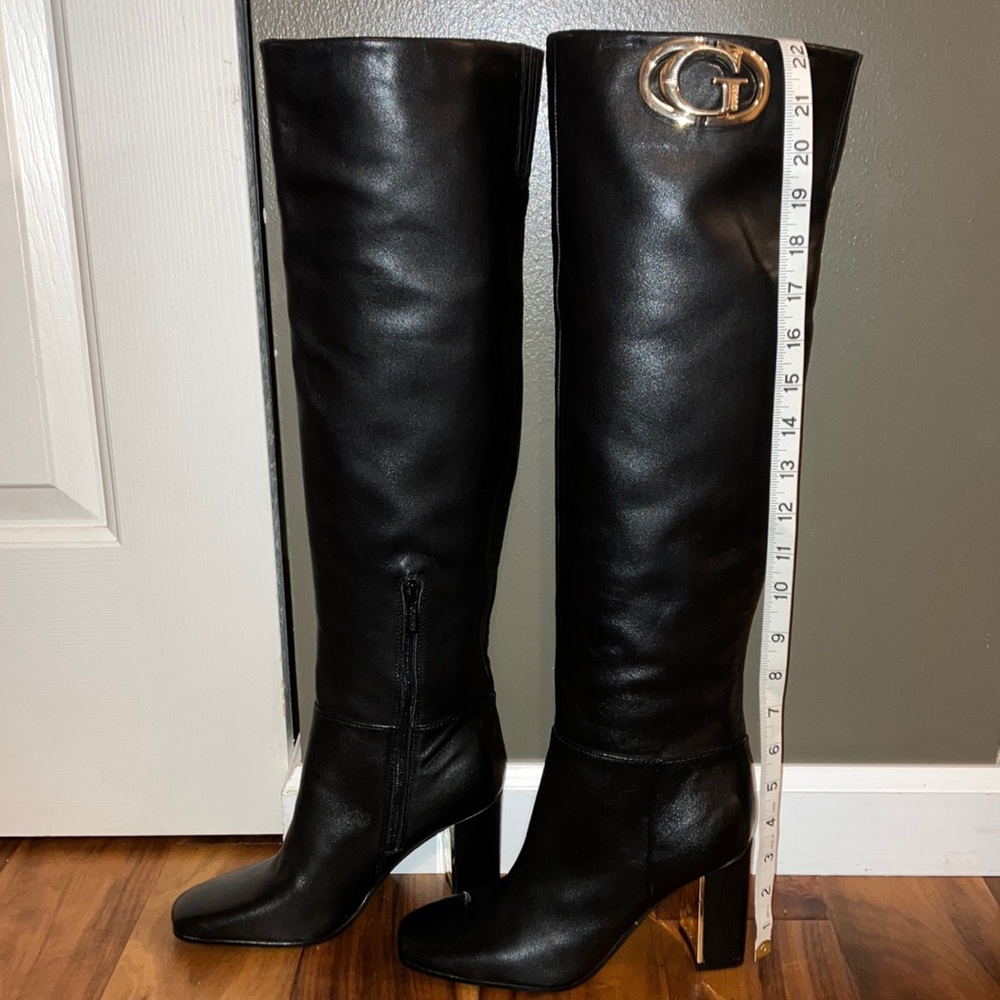 Guess boots